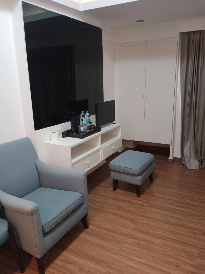 בנגקוק Royal Garden Home Hotel מראה חיצוני תמונה