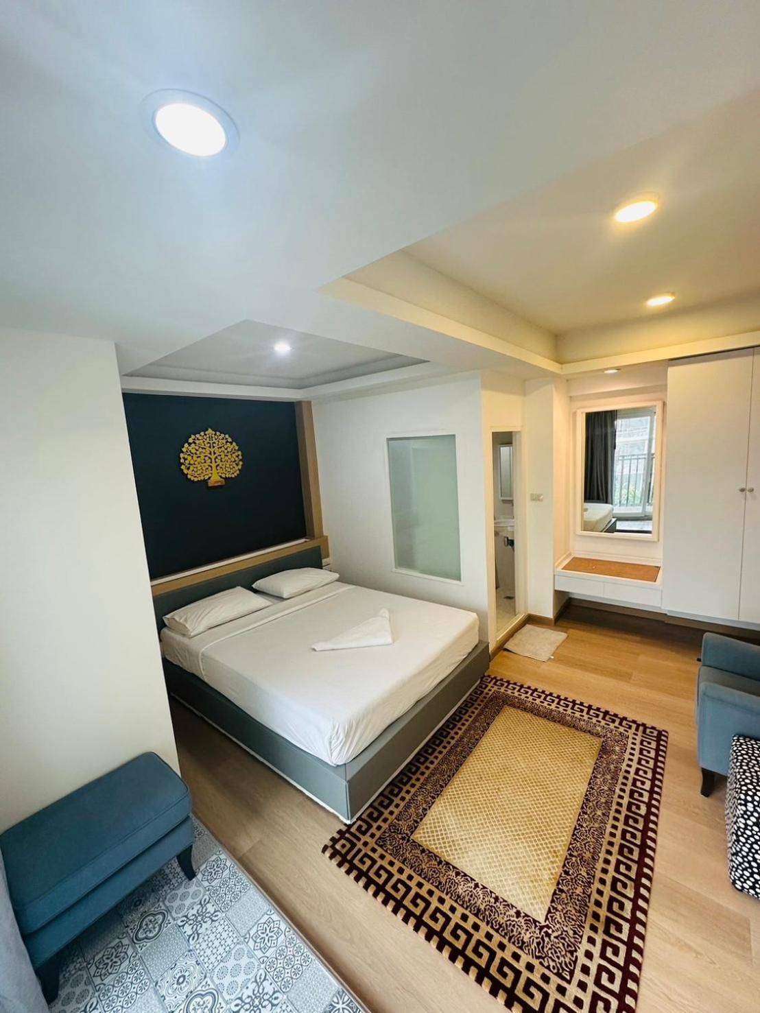 בנגקוק Royal Garden Home Hotel מראה חיצוני תמונה